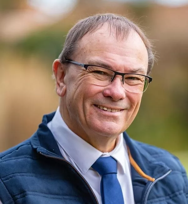 Jean Luc GIRARDEAU  
