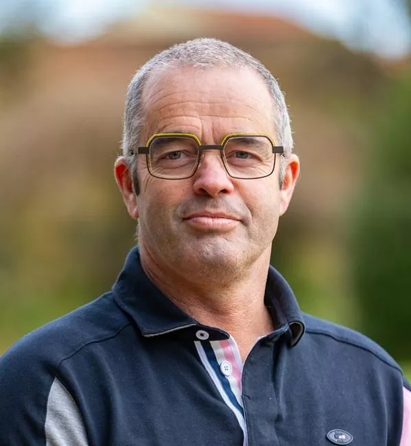 Eric RENAUD  