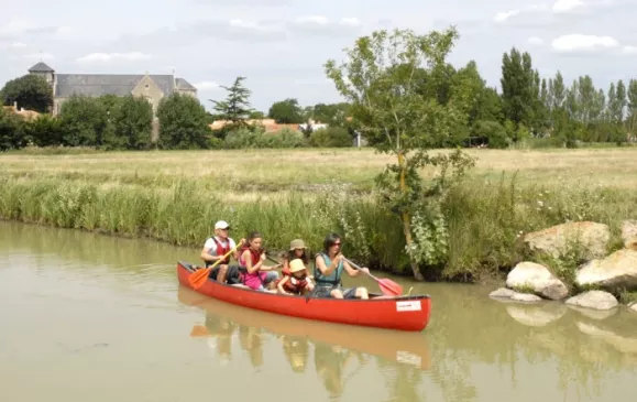 CANOE-KAYAK-SALLERTAINE