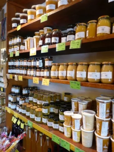 AU VENT DES ABEILLES